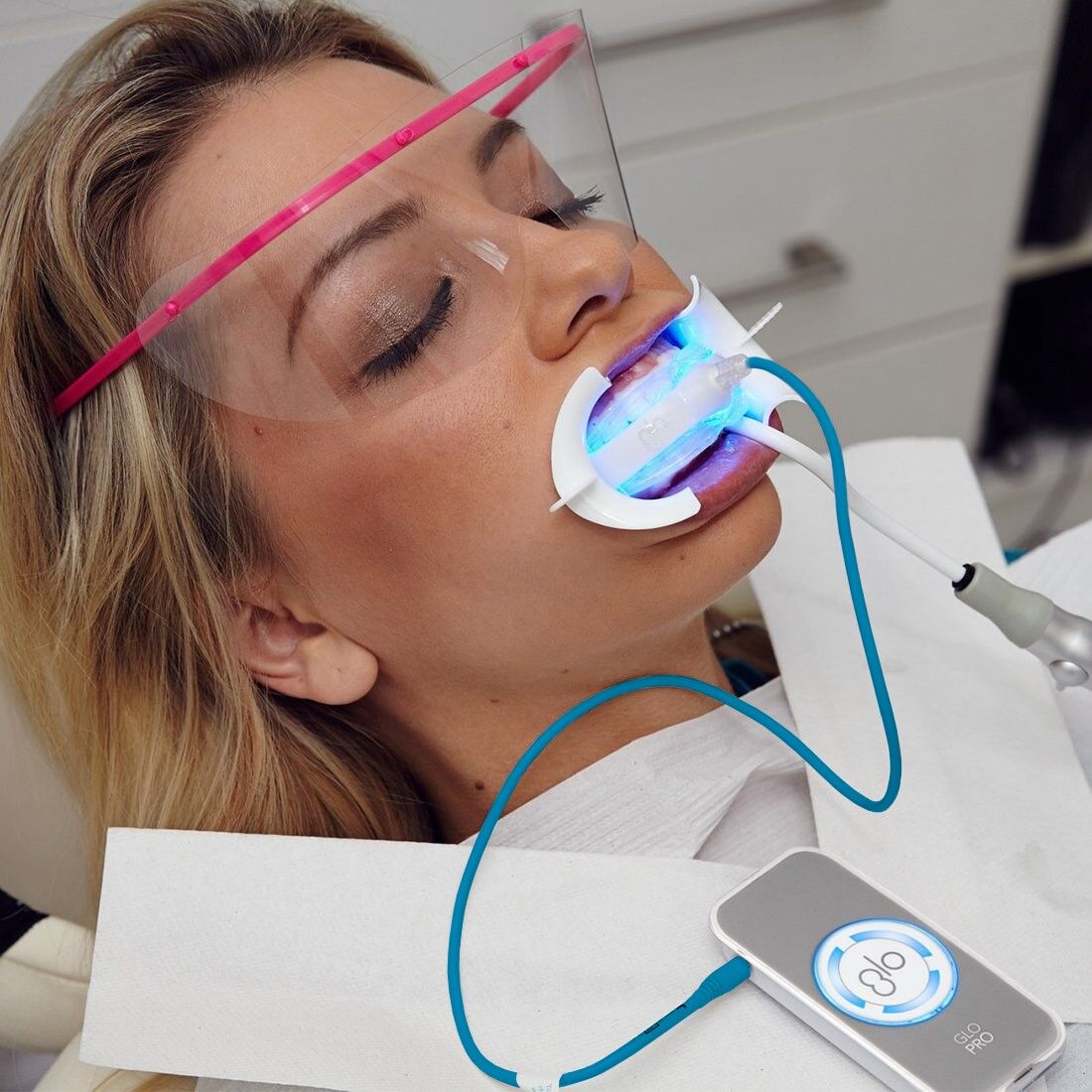 glo whitening nyc | glo science | oral wellness experience NYC | JBL New York City Glo Whitening